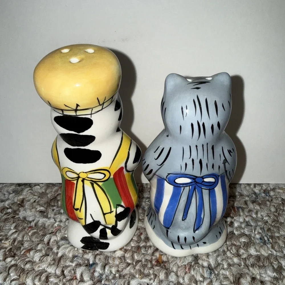 Candace Reiter Catzilla Ceramic Salt & Pepper Shaker Set Chef and Waiter‎